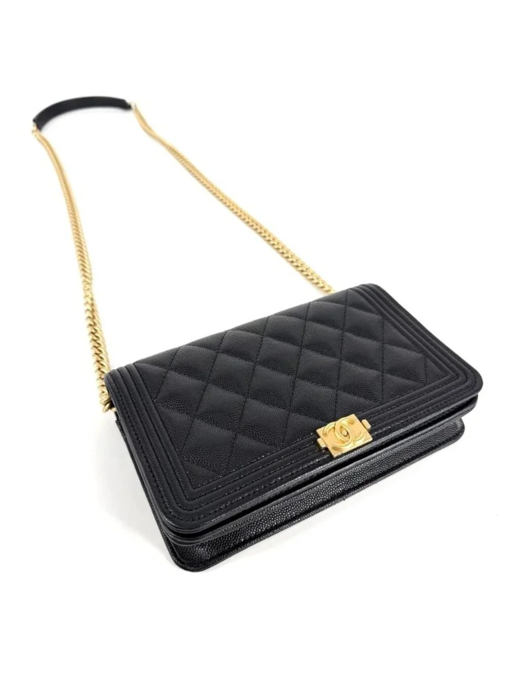 Chanel Chain Wallet Quilted Boy CC Logo Shoulder Bag Crossbody Boy Caviar